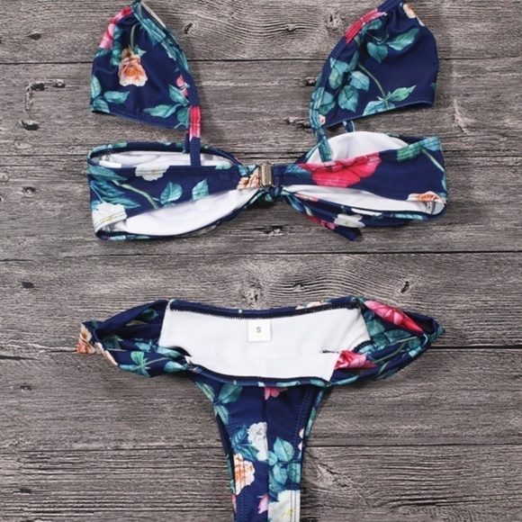 New Women’s Beautiful Floral Winged Top & Strappy Thong Bikini - Picture 5 of 12